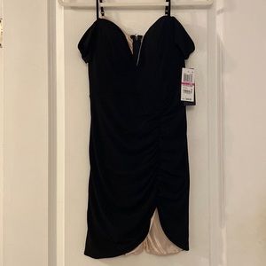 Off-the-Shoulder Ruched Side Tulip Hem Slim Dress